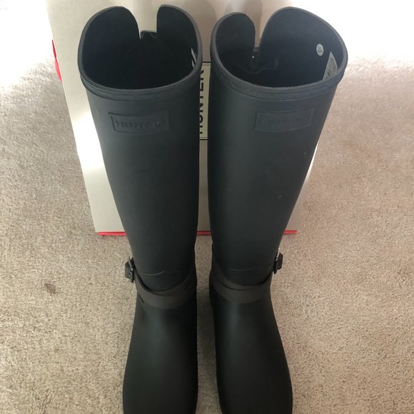 Hunter Refined Slim Fit Adjustable Rain Boot Size 7 - Picture 2 of 8